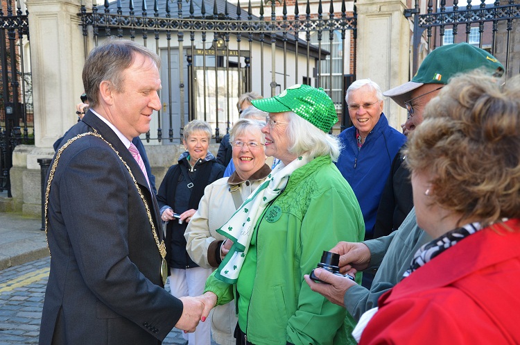 2011 Tour Members Meet the Lord Mayor of Dublin, Gerry Breen